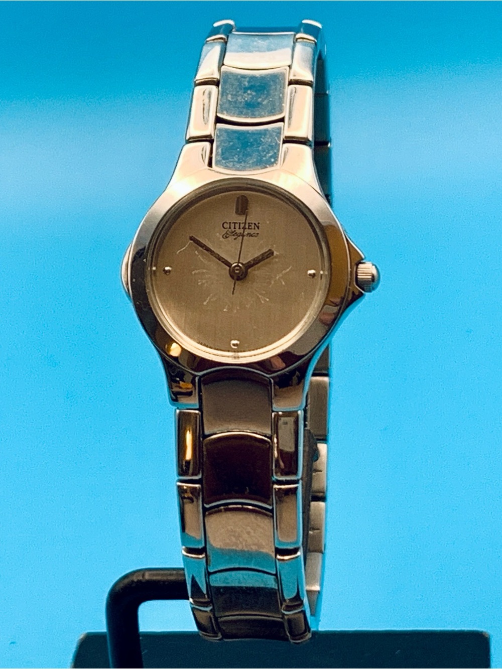 CITIZEN ELEGANCE 5930-K16733 CKW Vintage Women’s Wristwatch Japan Works New Batt